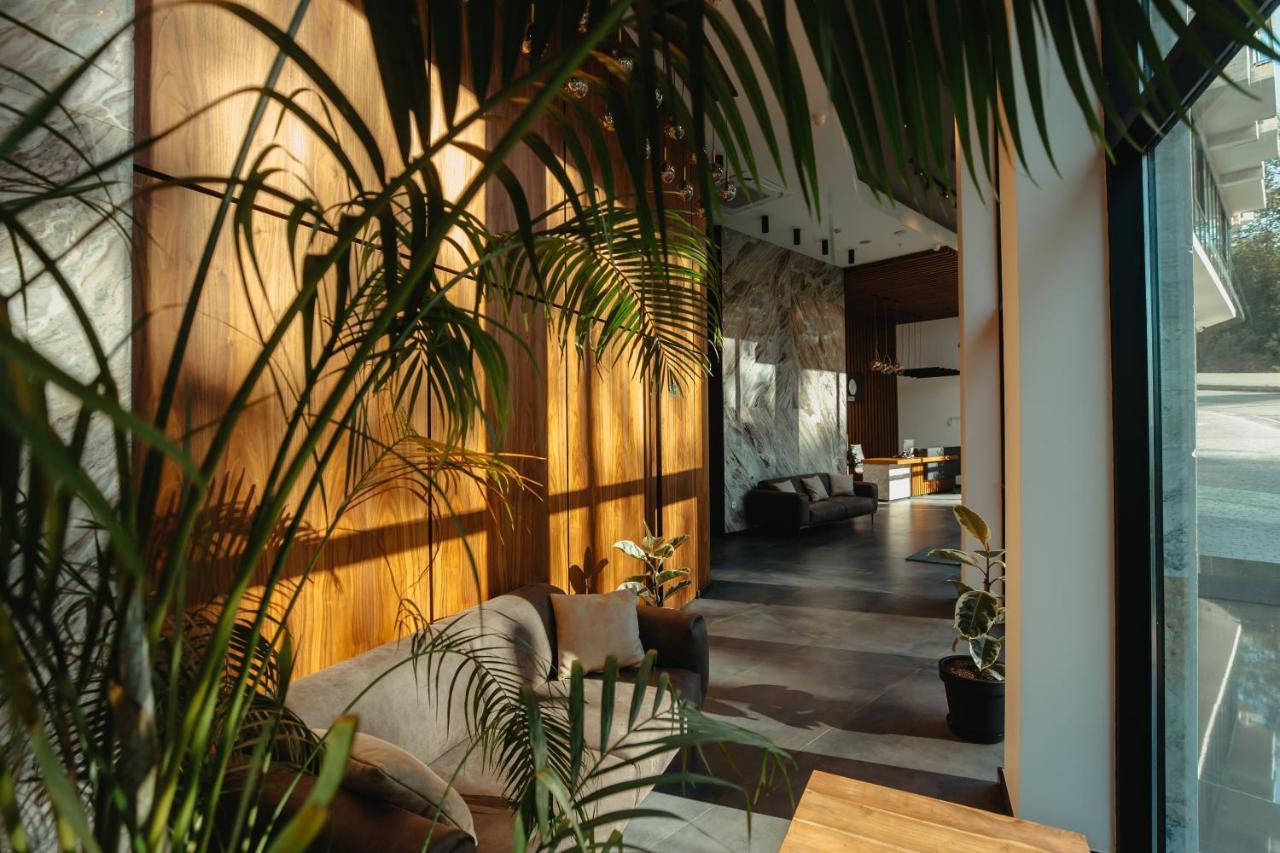 Capo Verde Hotel Batumi Kültér fotó