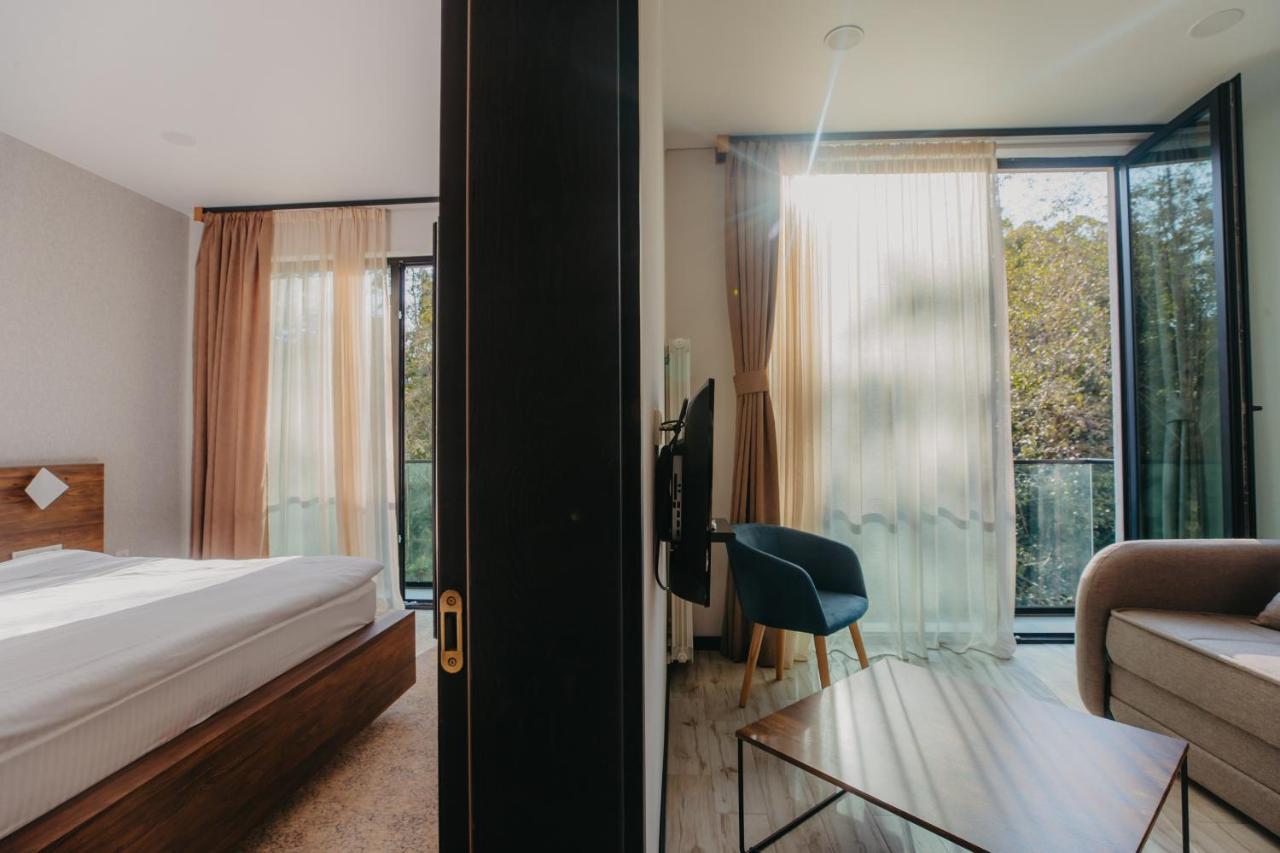 Capo Verde Hotel Batumi Kültér fotó