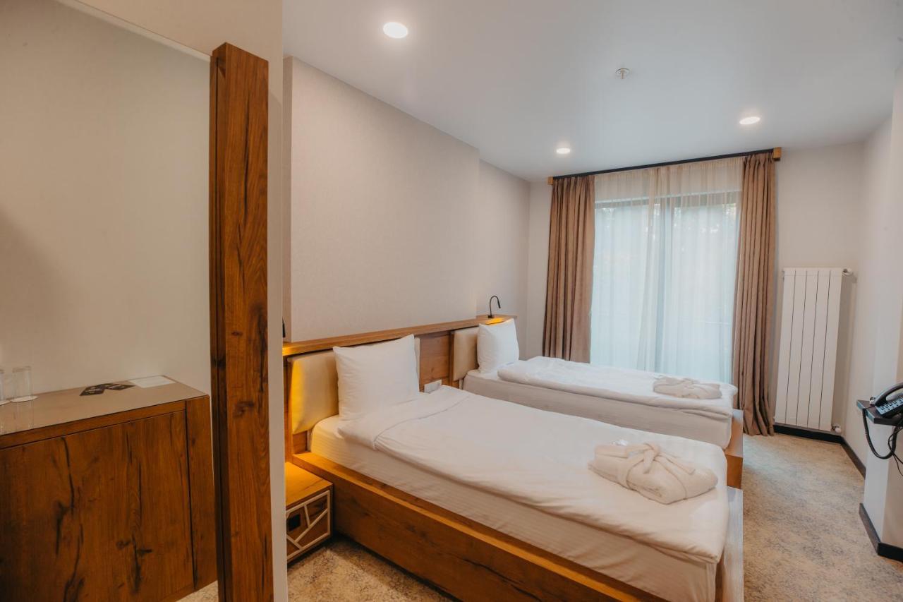 Capo Verde Hotel Batumi Kültér fotó