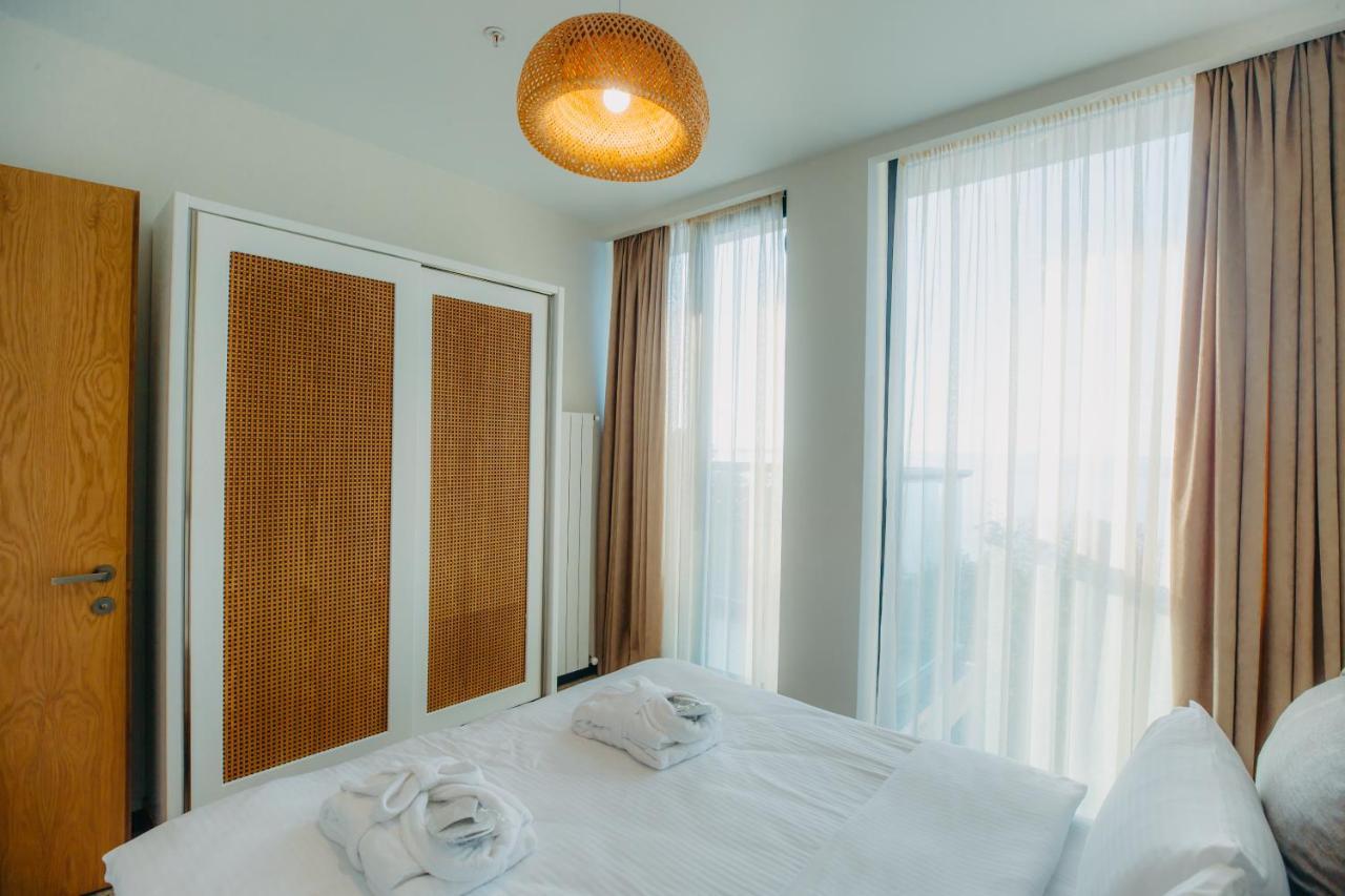 Capo Verde Hotel Batumi Kültér fotó