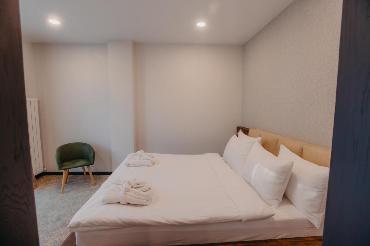 Capo Verde Hotel Batumi Kültér fotó