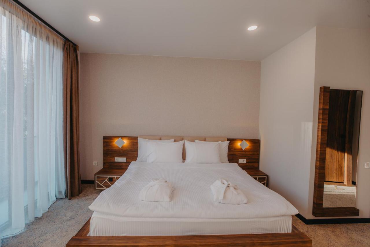 Capo Verde Hotel Batumi Kültér fotó