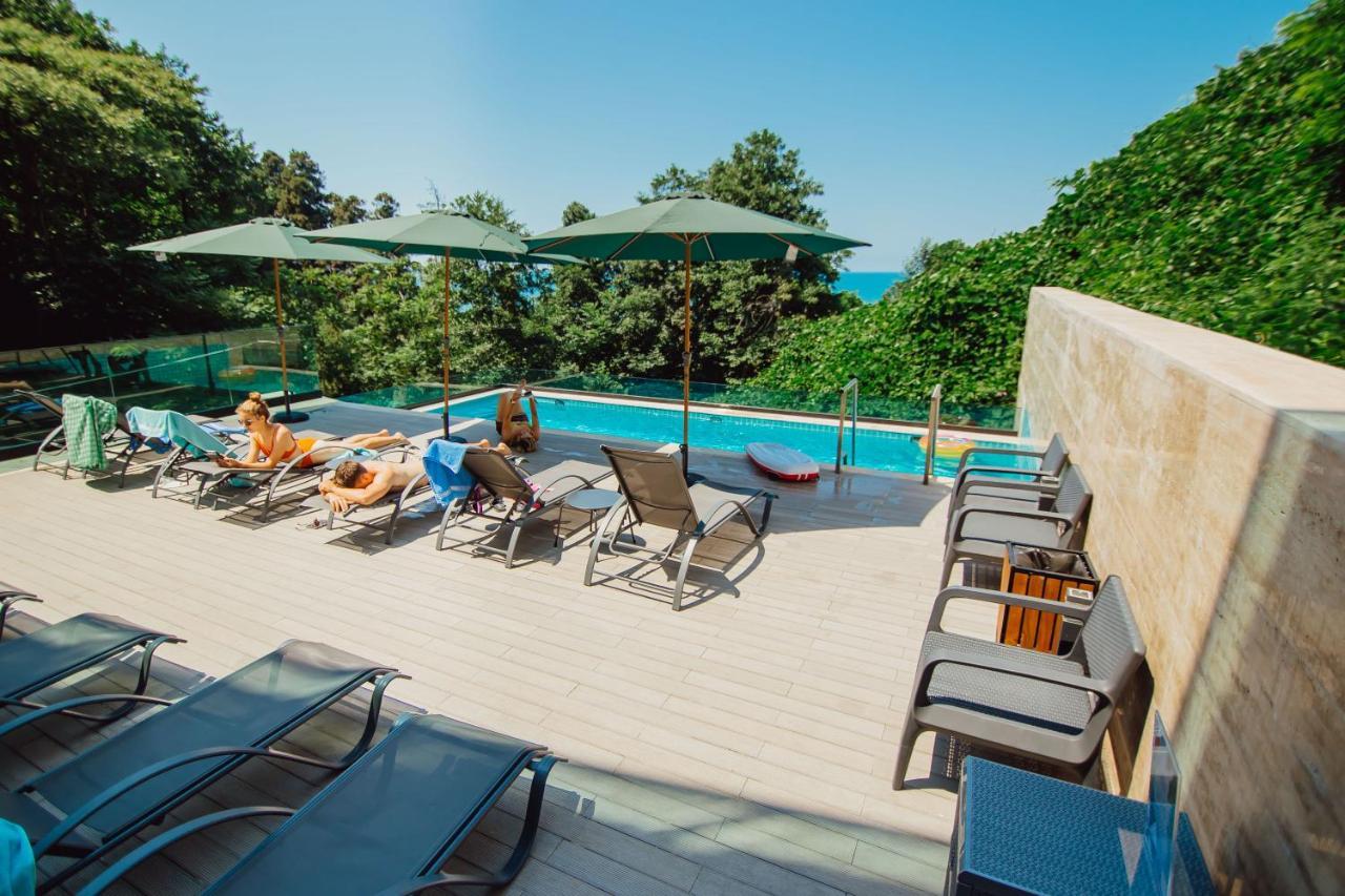 Capo Verde Hotel Batumi Kültér fotó