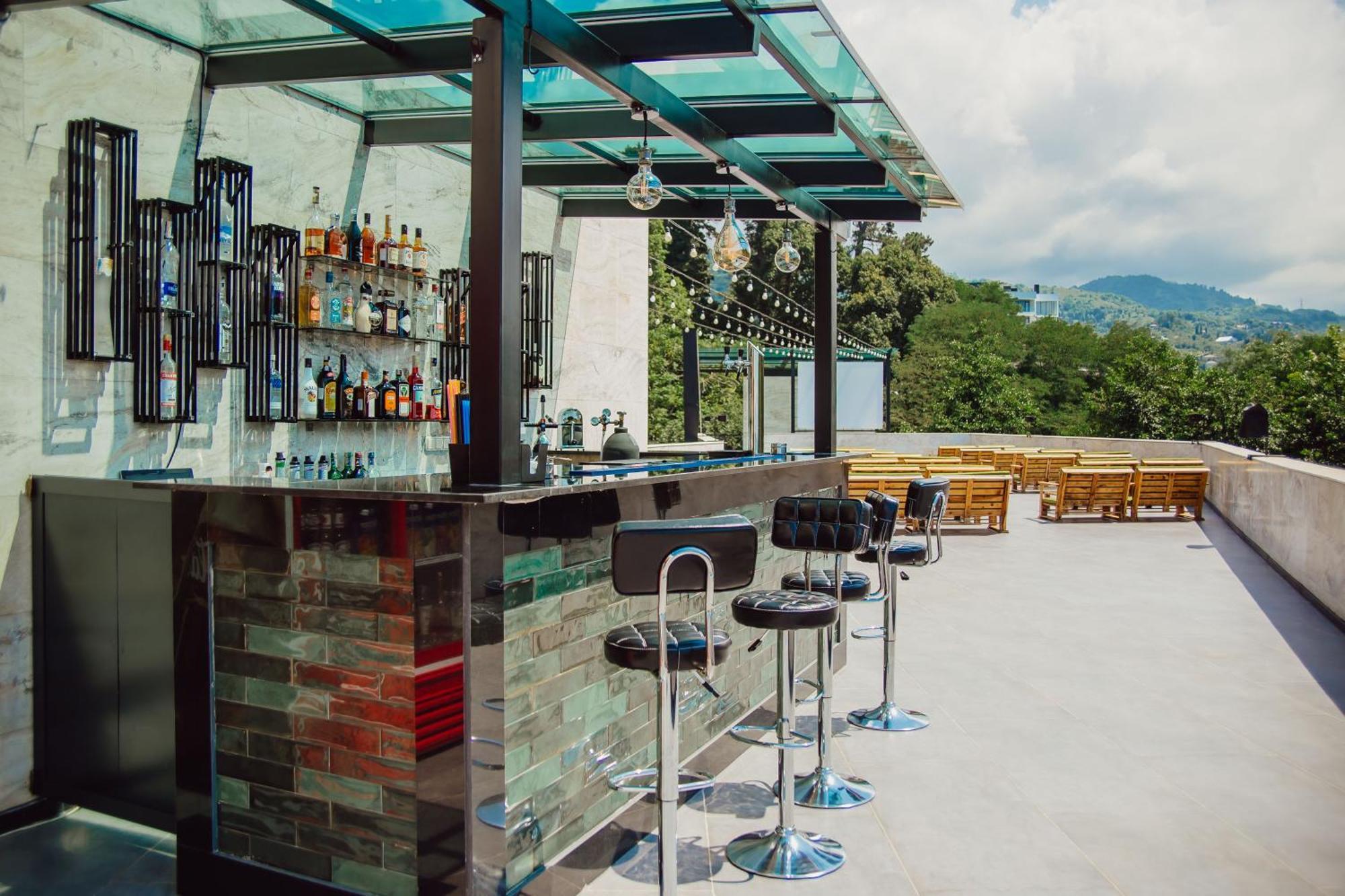 Capo Verde Hotel Batumi Kültér fotó