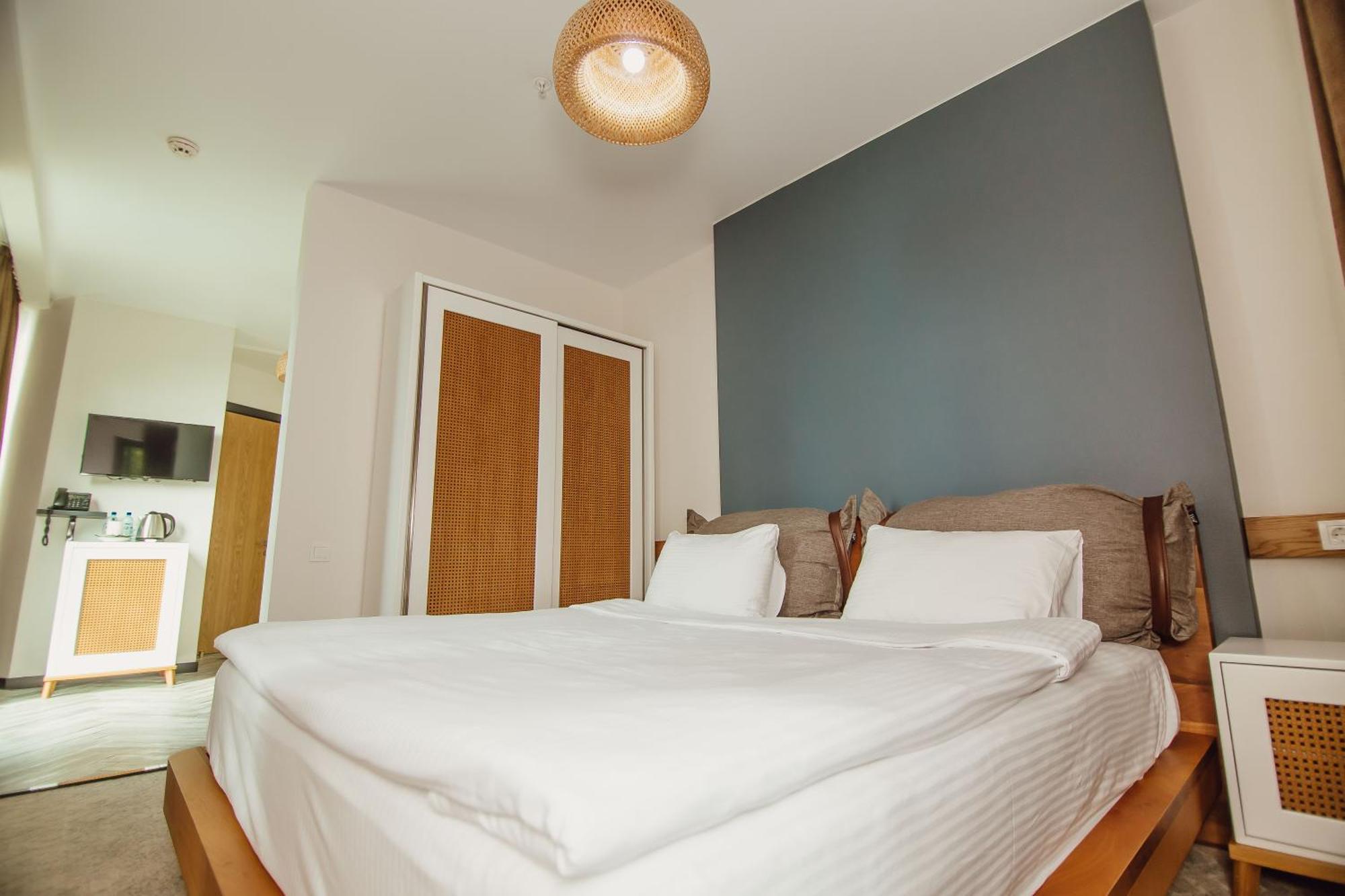 Capo Verde Hotel Batumi Kültér fotó